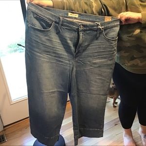 Madewell wideleg crop petite jeans